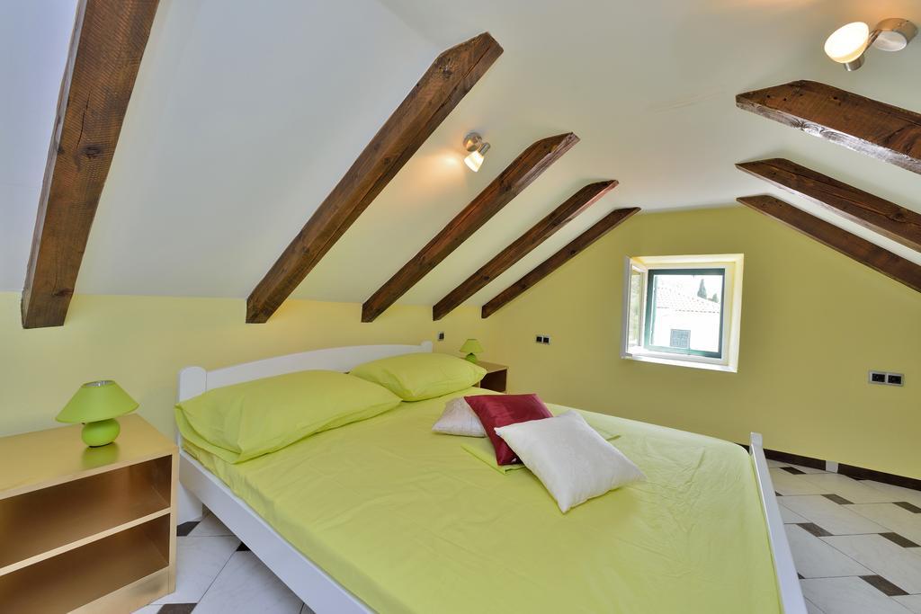 Apartments Carpe Diem Novigrad  Quarto foto